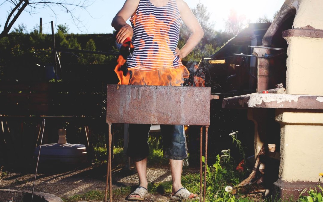 Grillvergnügen statt Familiendrama: Wie Sie Grill-Unfälle vermeiden